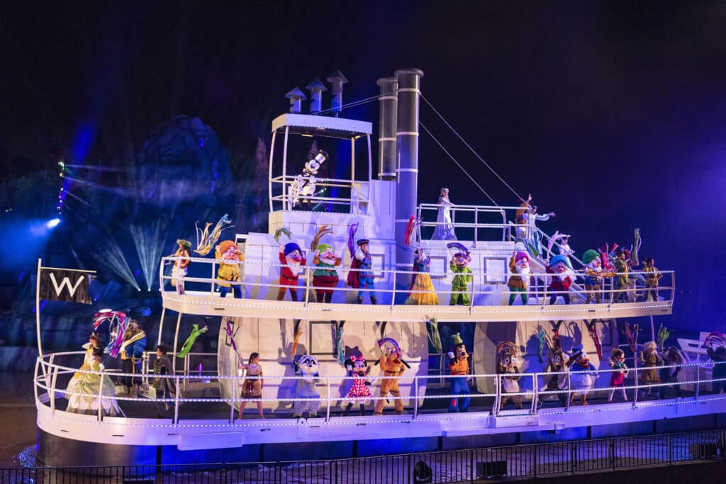 Disfruta del Fantasmic en Disney's Hollywood Studios desde una zona preferencial reservando uno de los Dining Packages en Disney