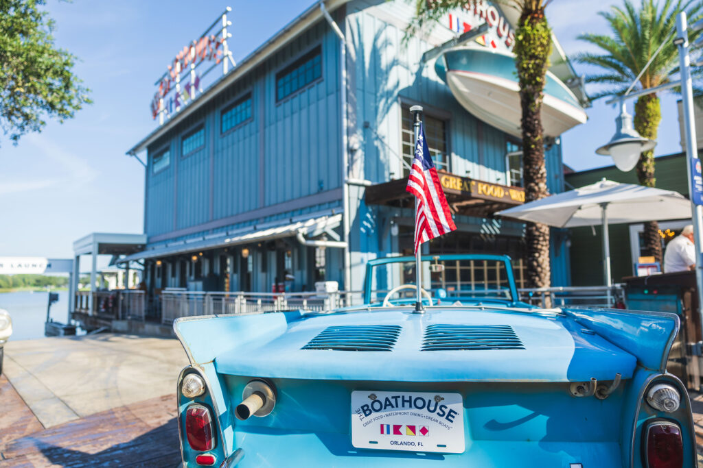 Qué hacer en Disney Springs: Comer en restaurantes icónicos como The Boathouse