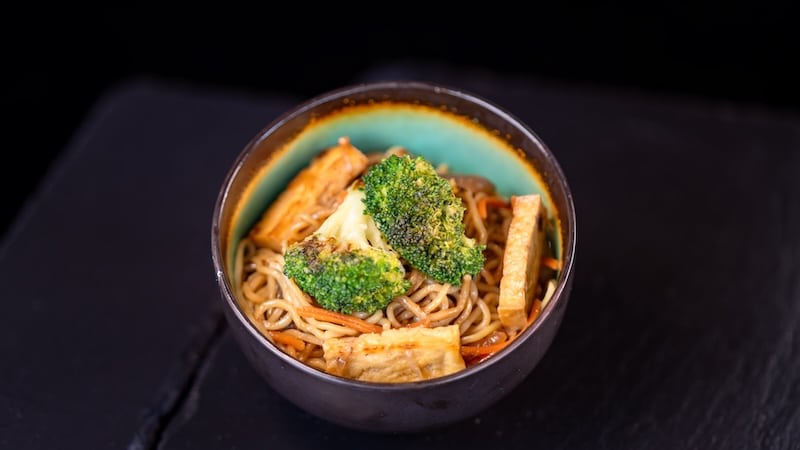 Dependiendo del restaurante, encontrarás opciones de Kids Meals en Disneyland más saludables que otras