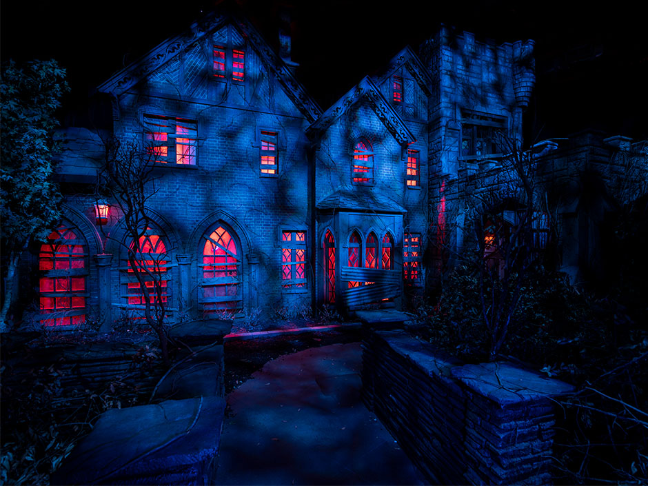 ¿Quieres sobrevivir a Horror Nights? Si te da mucho miedo, puedes no entrar a las casas y sólo pasar por las Scare Zones